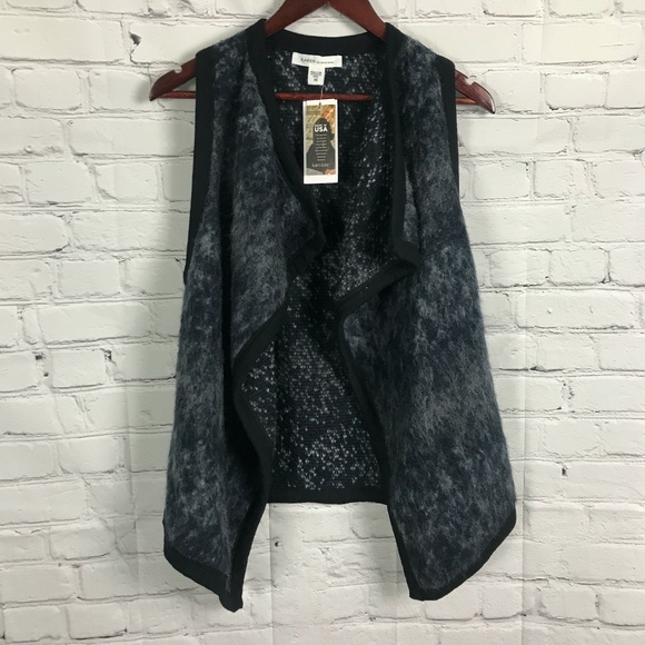 Karen Kane Jackets & Blazers - NWT KAREN by Karen Kane Reversible Sweater Vest